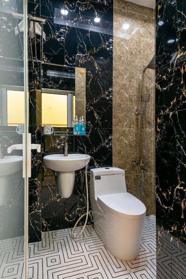 Cozrum Homes - Delightful Corner 2 Ho Chi Minh City Bagian luar foto