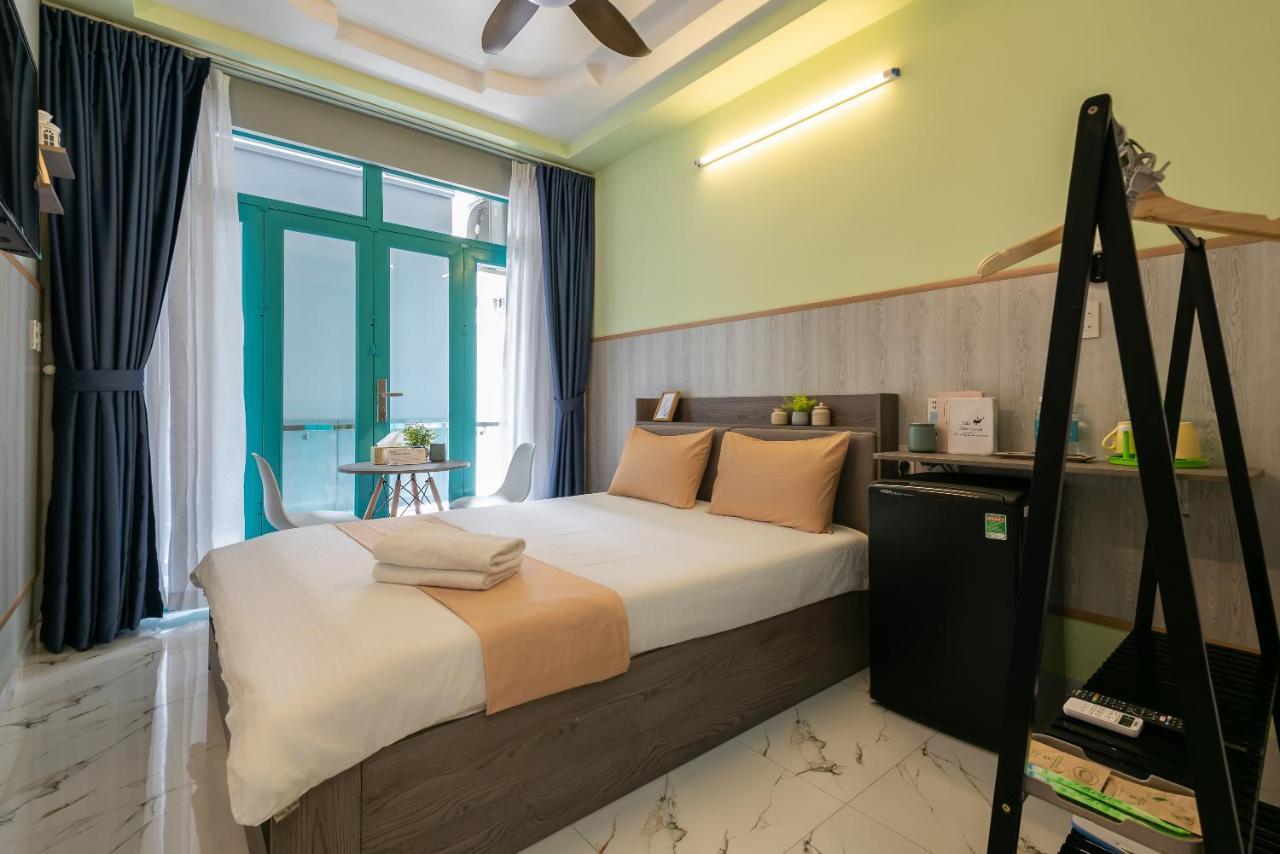 Cozrum Homes - Delightful Corner 2 Ho Chi Minh City Bagian luar foto